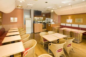 thumbnail: Restaurant