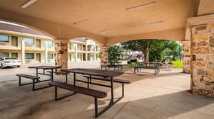 thumbnail: BBQ/picnic area