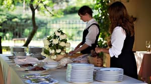 thumbnail: Outdoor dining