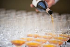 thumbnail: Bar (on property)