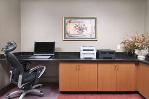 thumbnail: Business center