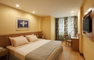thumbnail: Room