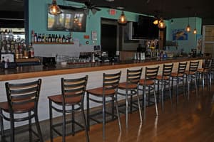thumbnail: Bar (on property)