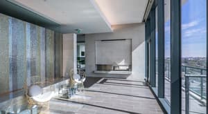 thumbnail: Business center