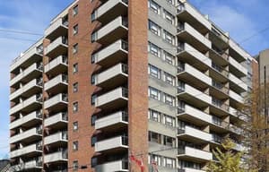 thumbnail: Front of property