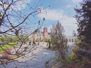 thumbnail: Exterior