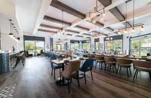 thumbnail: Restaurant