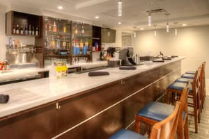 thumbnail: Bar (on property)