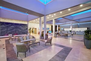 thumbnail: Lobby lounge