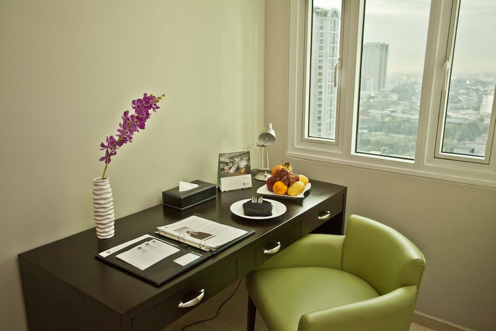 In-room business center