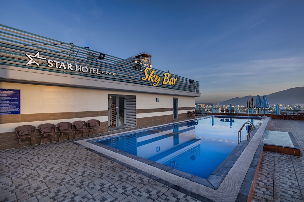 Rooftop pool