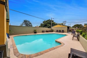 thumbnail: Outdoor pool