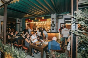 thumbnail: Restaurant