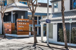 thumbnail: Property entrance