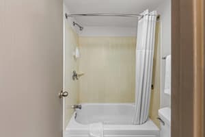 thumbnail: Accessible bathroom