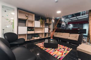 thumbnail: Lobby sitting area