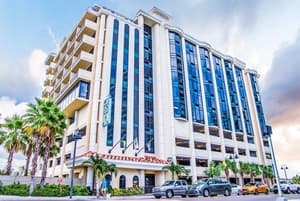 Pier House 60 Clearwater Beach Marina Hotel
