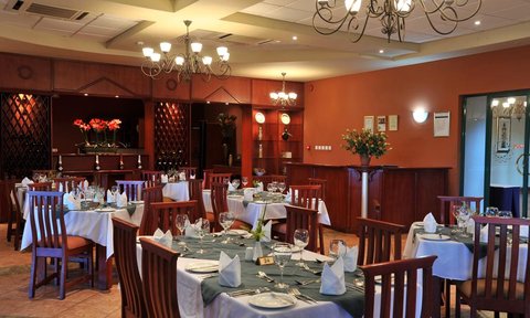 Cresta Golfview Restaurant