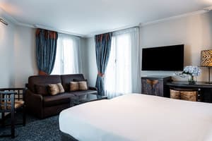 thumbnail: Room
