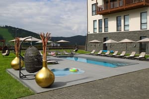 thumbnail: Outdoor pool