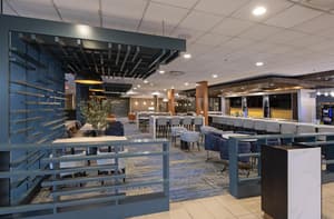 thumbnail: Bar (on property)
