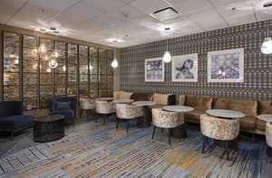 thumbnail: Bar (on property)