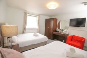 thumbnail: Room
