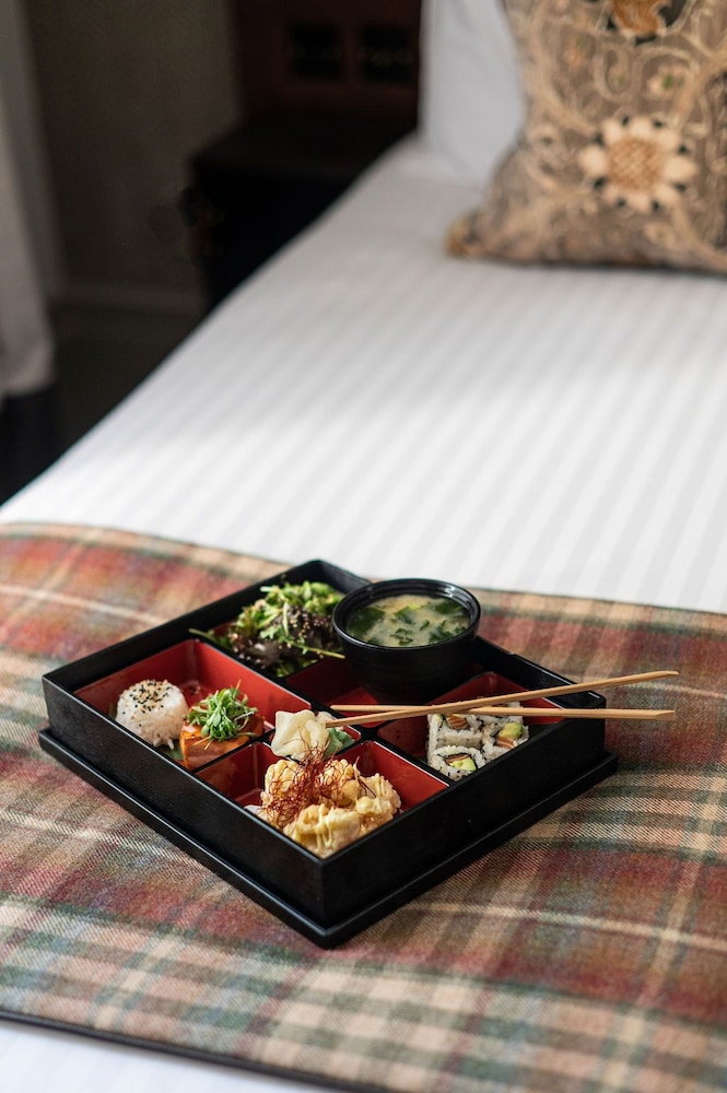 Room service - dining