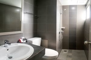 thumbnail: Bathroom