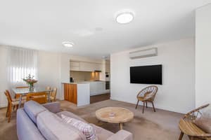 thumbnail: Interior