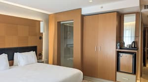 thumbnail: Room