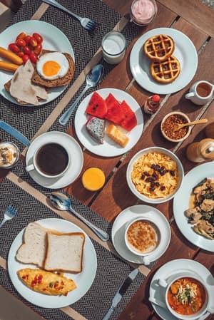 thumbnail: Breakfast buffet