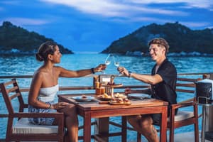 thumbnail: Restaurant