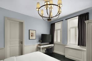 thumbnail: Room