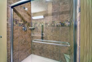 thumbnail: Bathroom shower