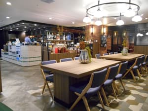 thumbnail: Reception