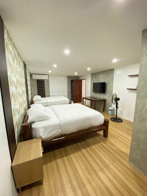 thumbnail: Room amenity