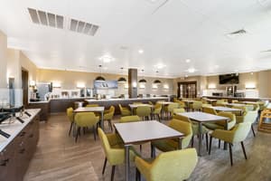 thumbnail: Breakfast area