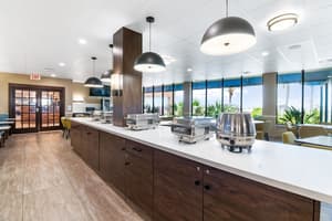 thumbnail: Breakfast area