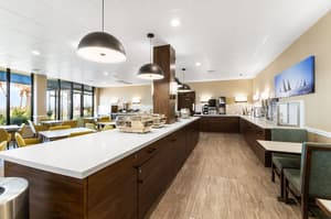 thumbnail: Breakfast area