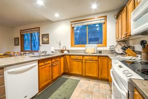 thumbnail: Private kitchen