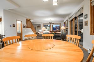 thumbnail: In-room dining