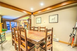thumbnail: In-room dining
