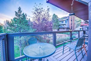 thumbnail: Balcony