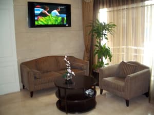 thumbnail: Lobby sitting area