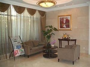 thumbnail: Lobby sitting area