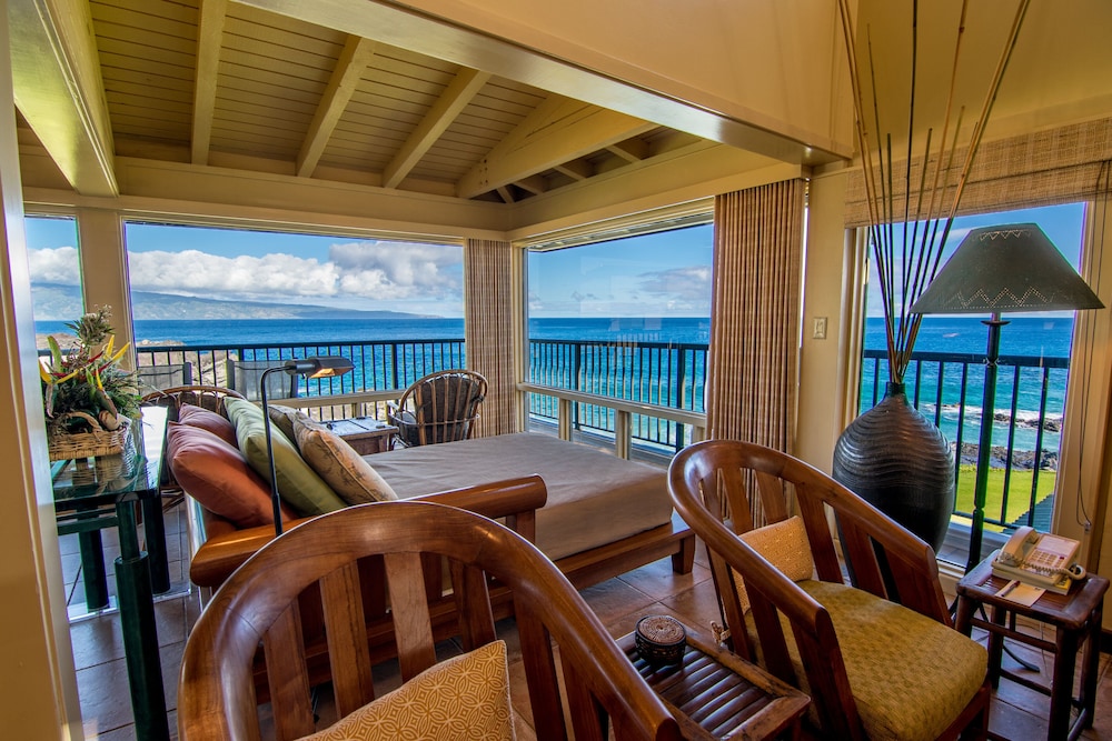 Beach/ocean view