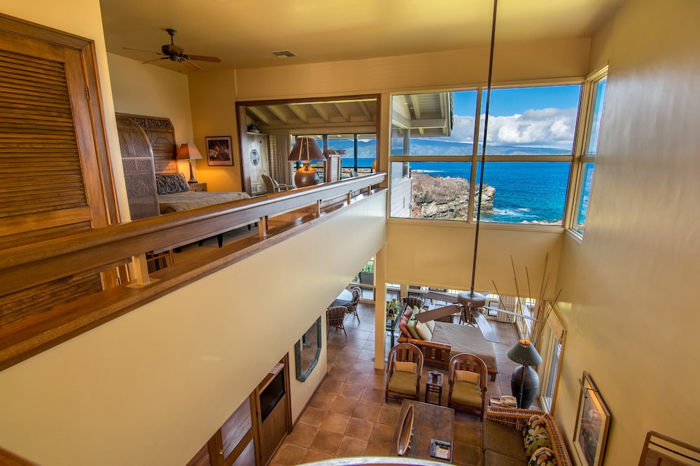 Beach/ocean view