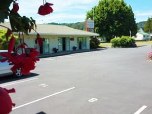 thumbnail: Parking