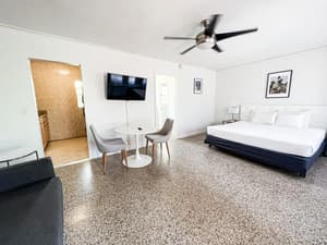 thumbnail: Rooms